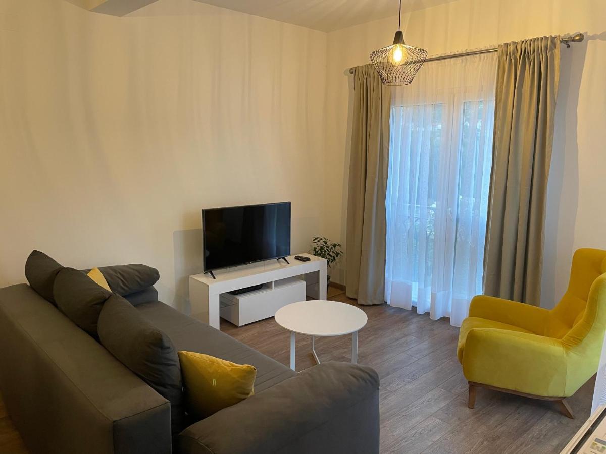 Petivat Gardens Appartement Buitenkant foto